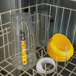 CrunchCup Original Tragbarer Müslibecher To Go 260 + 250 ml | Gelb