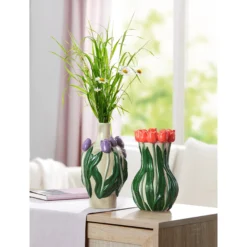 3D-Blumenvase rote Tulpen