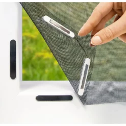 Fenster-Insektennetz "Magic Klick" mit Magnetbefestigung, 2 Stück je 150x130 cm, zuschneidbar