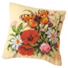 Kreuzstichkissen "Blumen mit Schmetterling"