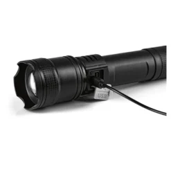 LED-Akku-Taschenlampe