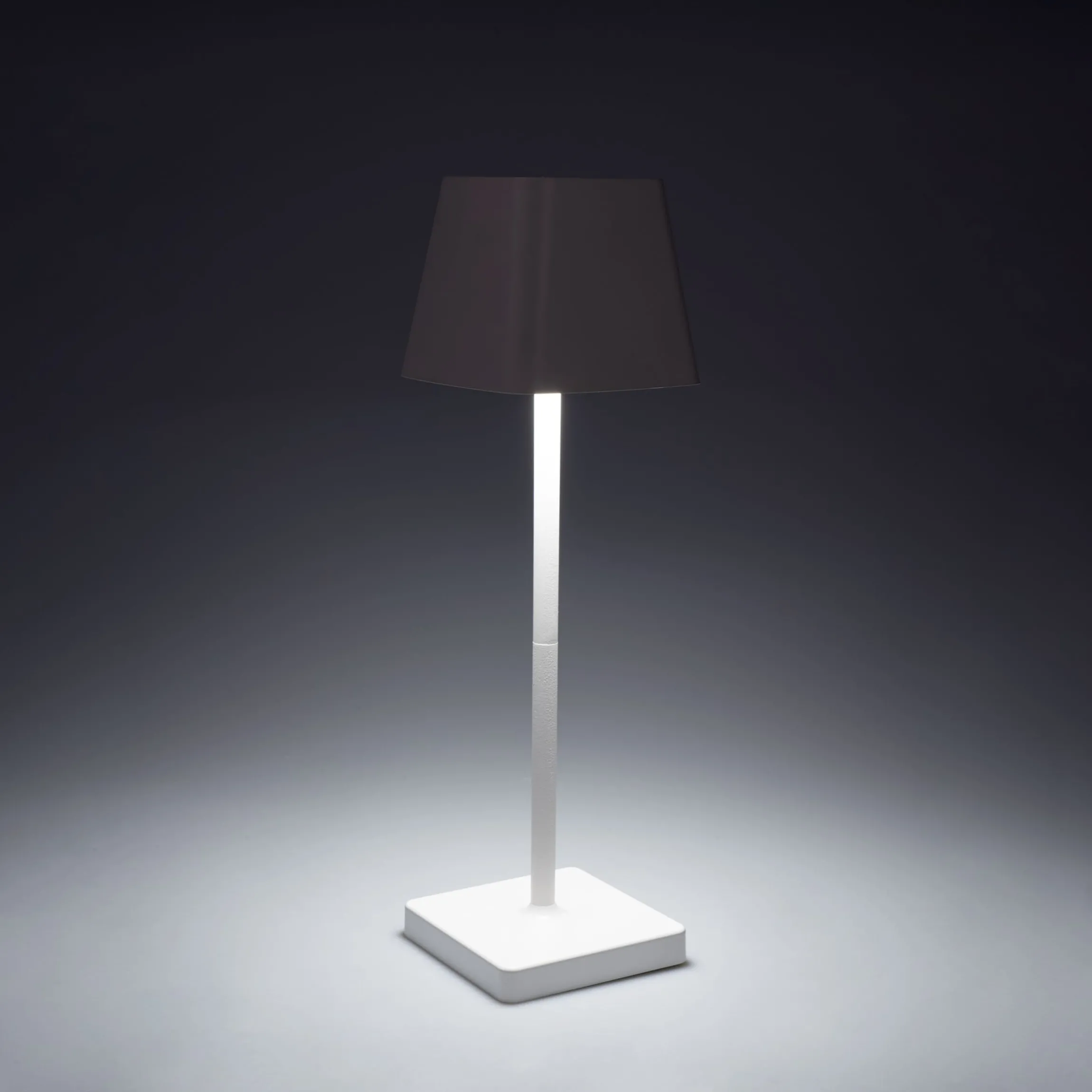 LED-Tischlampe "Helsinki", dimmbar