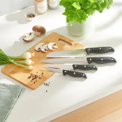 Messer-Set mit Bambusbrett, 5-teilig