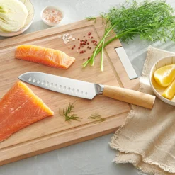 Premium-Santokumesser mit Bambusgriff