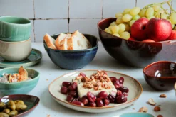 Teller Set, Steinzeug Cordelia Braun