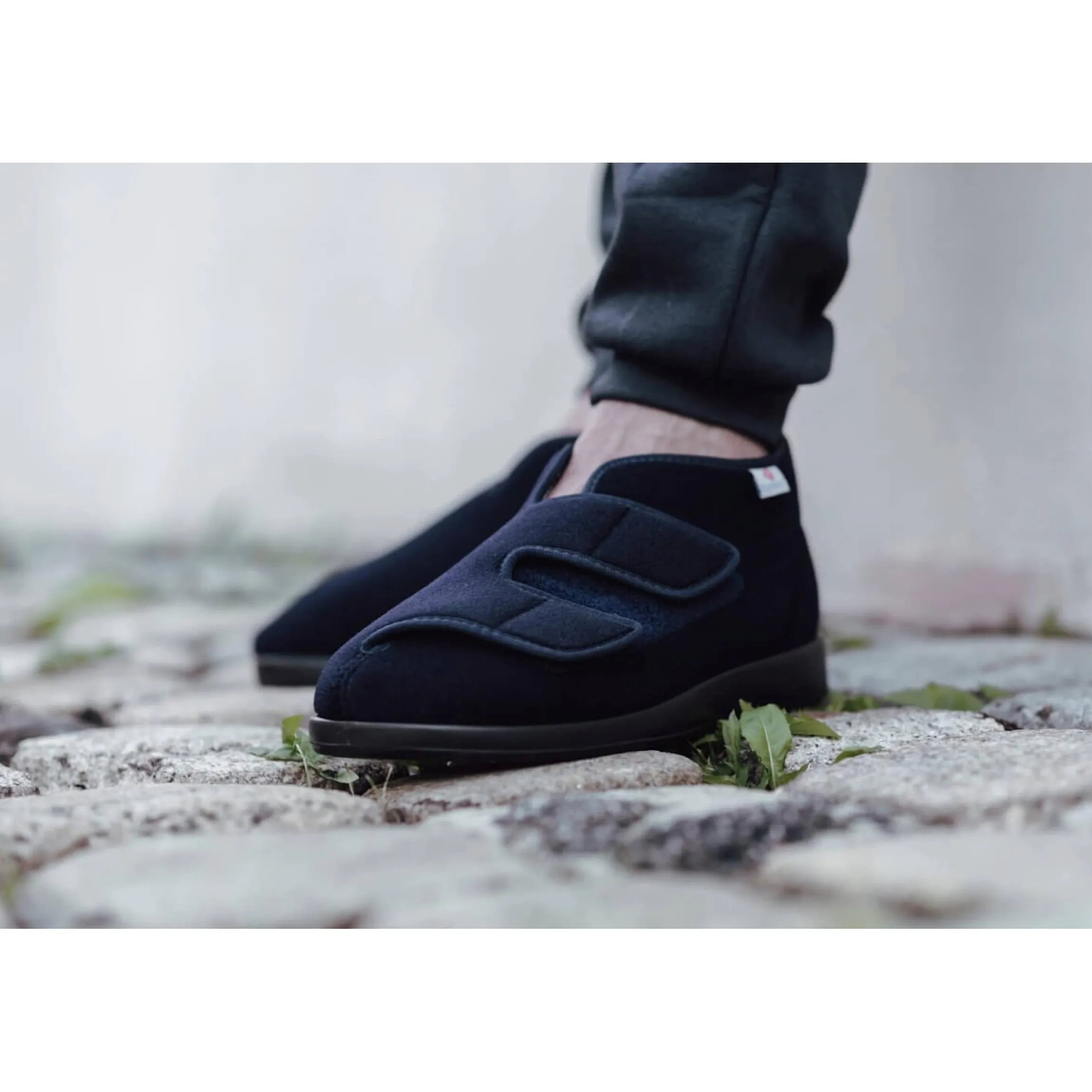 Verbandschuh Genua blau
